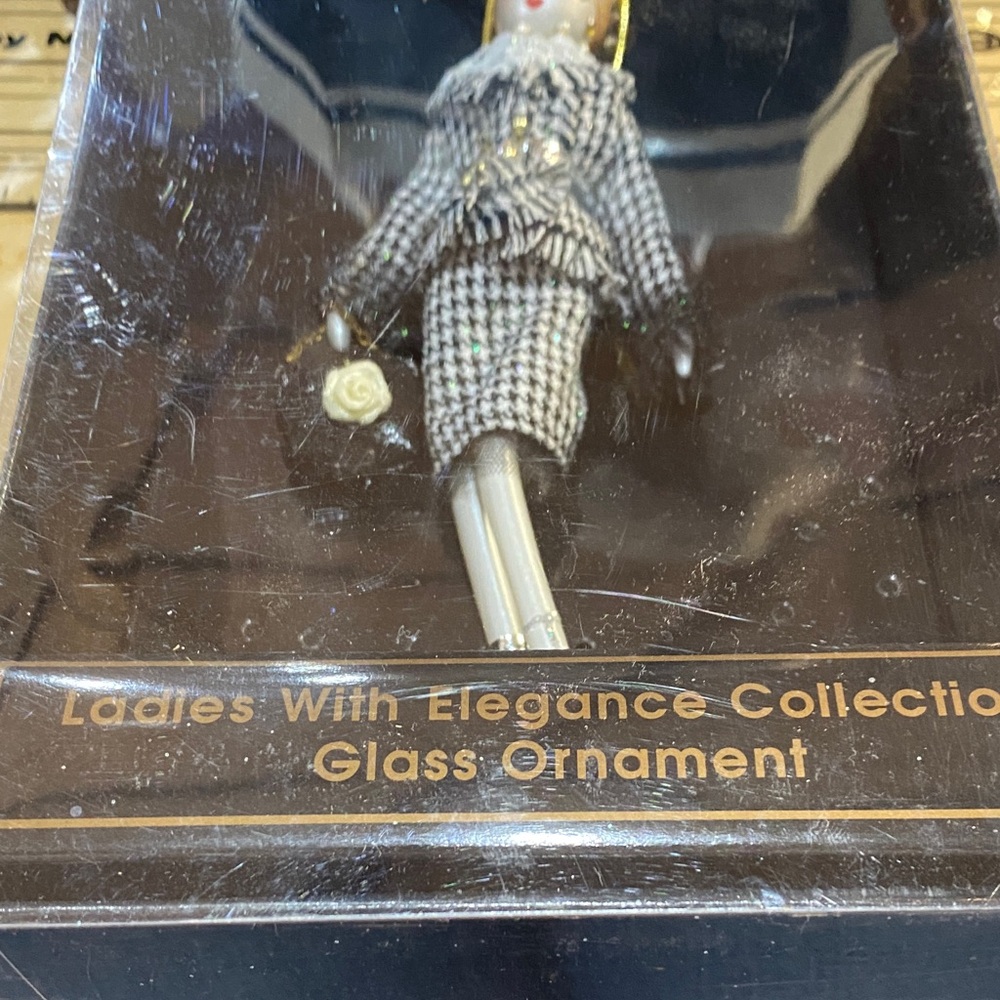 Elegant Houndstooth Blown Glass De Carlini Ornament 8 inches Vintage - Picture 7 of 7